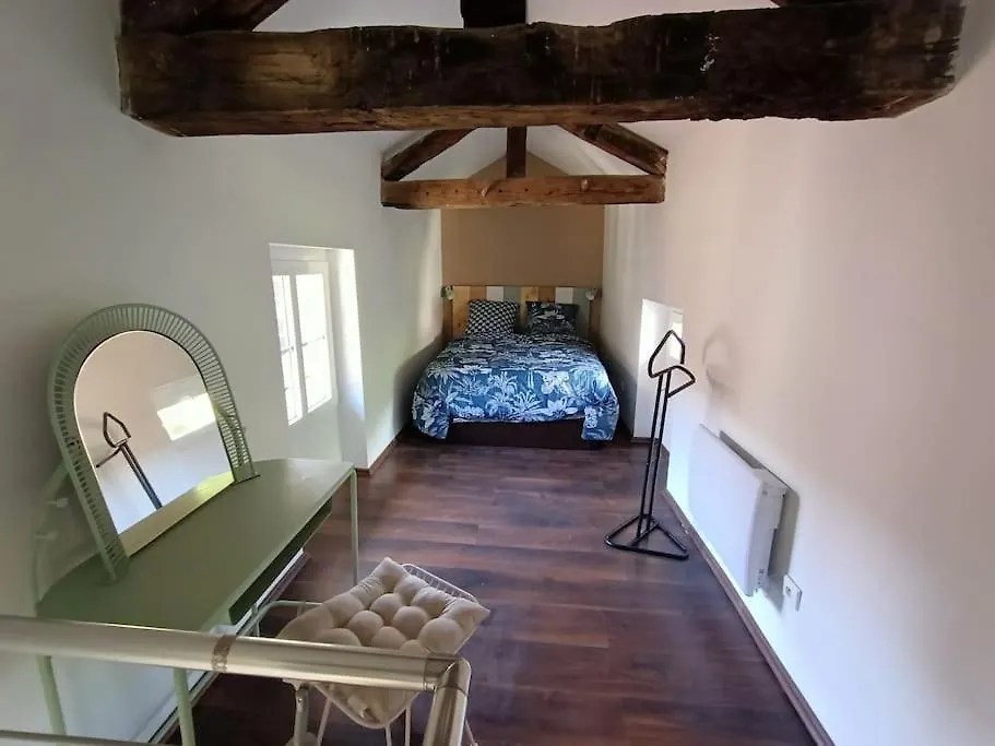 Appartamento Au 2B 46 Ravissant Duplex Cahors 0*,  Francia